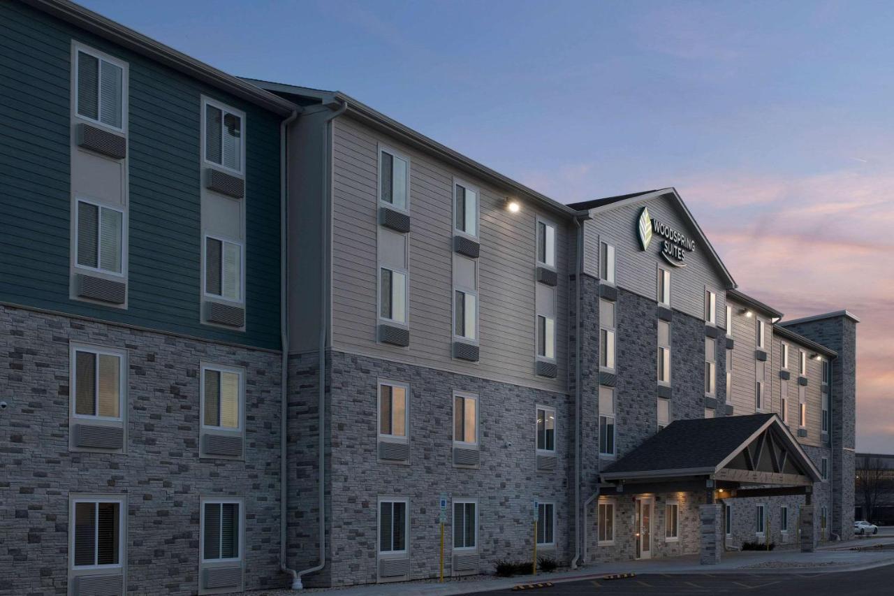 Woodspring Chicago Tinley Park