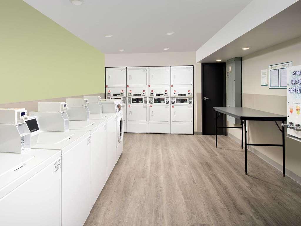 Woodspring Chicago Hotel 2*